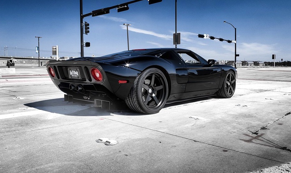 Gas Monkey Garage’s Ford GT is low, but not slow