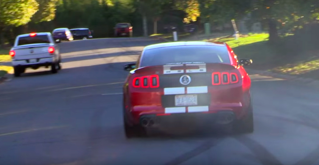 Big power, big problems: Shelby GT500 gets wrecked