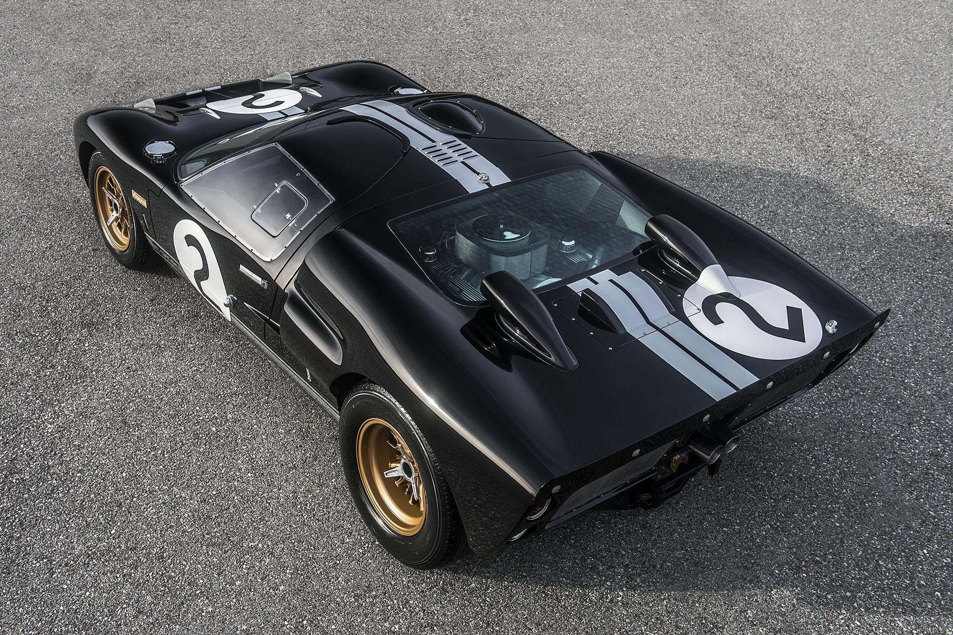 04-shelby-50th-anniversary-gt40-1