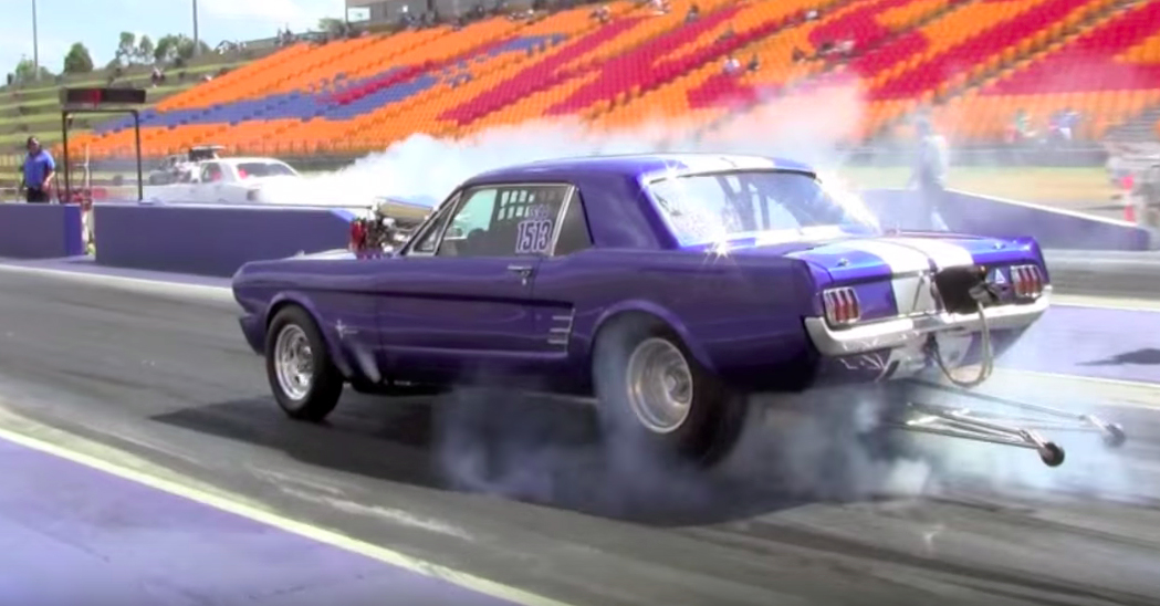 Blown 1966 Mustang tears up the strip