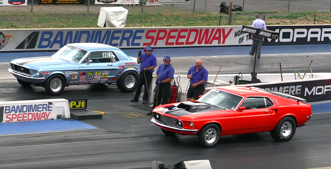 Vintage Mustangs battle it out