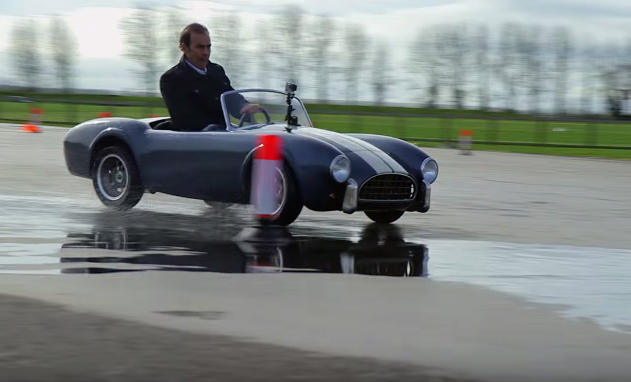 Racing legends go for a spin in half-size mini Cobras