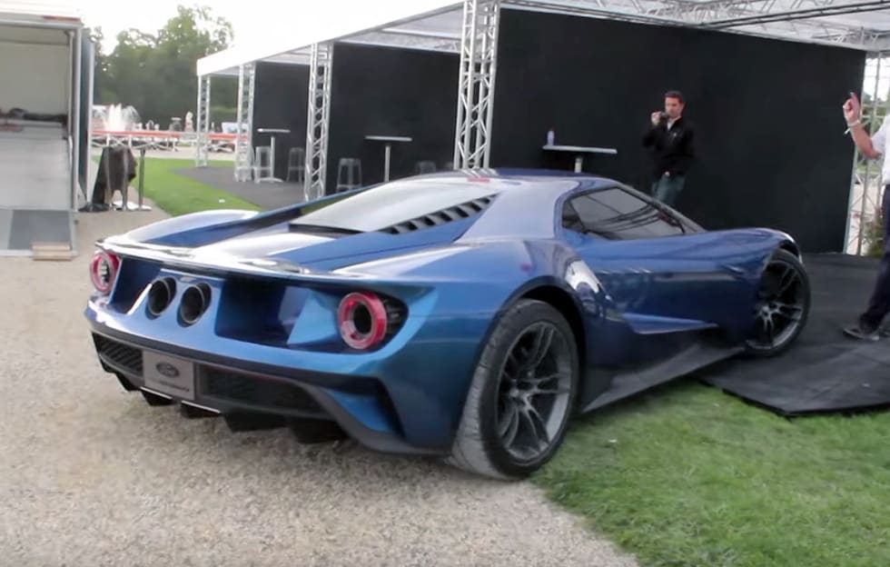 Hear this 2017 Ford GT fire it up