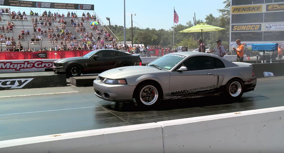 Modded Mustangs put on a fast show in 5 seconds