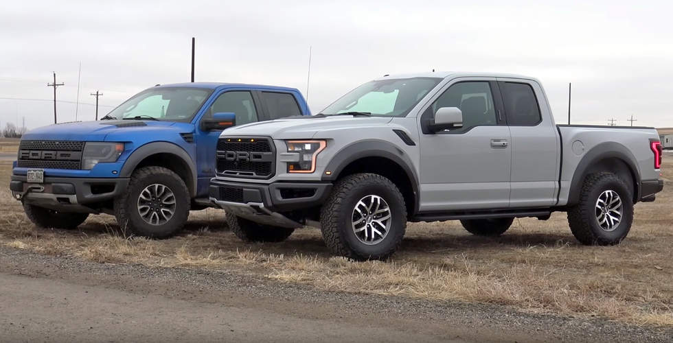 2017 Ford F-150 Raptor smokes predecessor in drag race