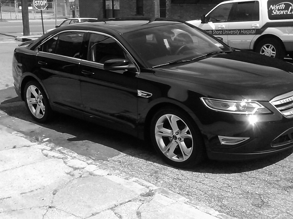 2011 Ford Taurus SHO