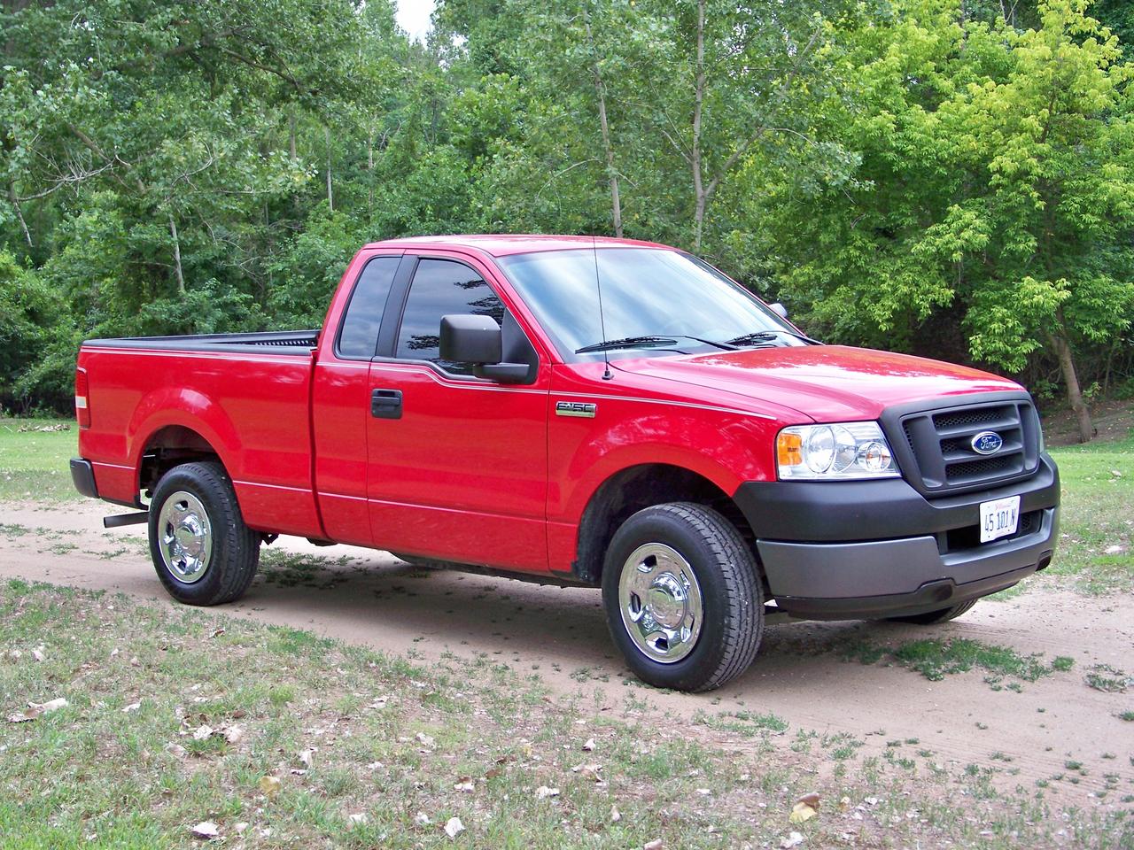 2005 Ford F-150 XL