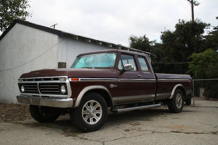 1975 Ford F-250 King Ranch