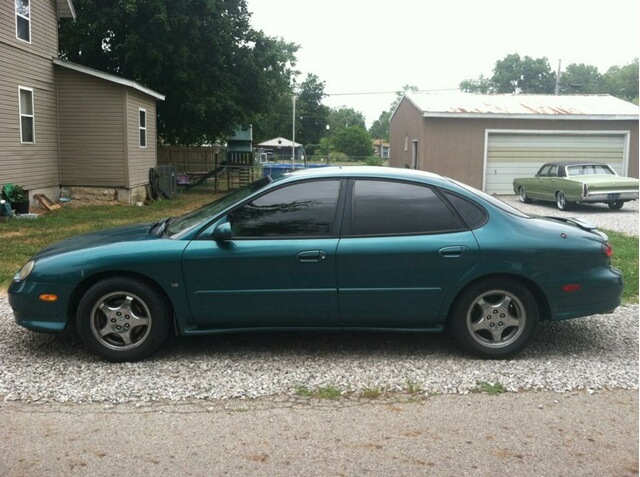 1998 Ford Taurus SHO