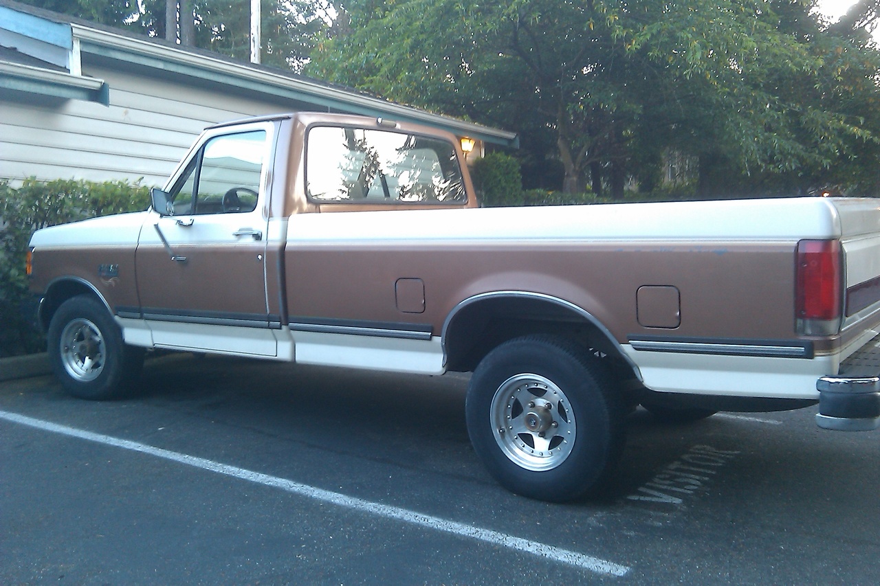 1987 Ford F-150 XLT